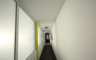 Spatii birouri/servicii - Poză 52