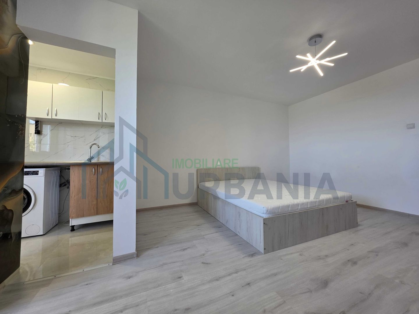 Garsonieră de închiriat, zona Tătărași, punct de reper Flora, Iași – 34 mp, etaj 7/9, mobilată și utilată - Poză 6