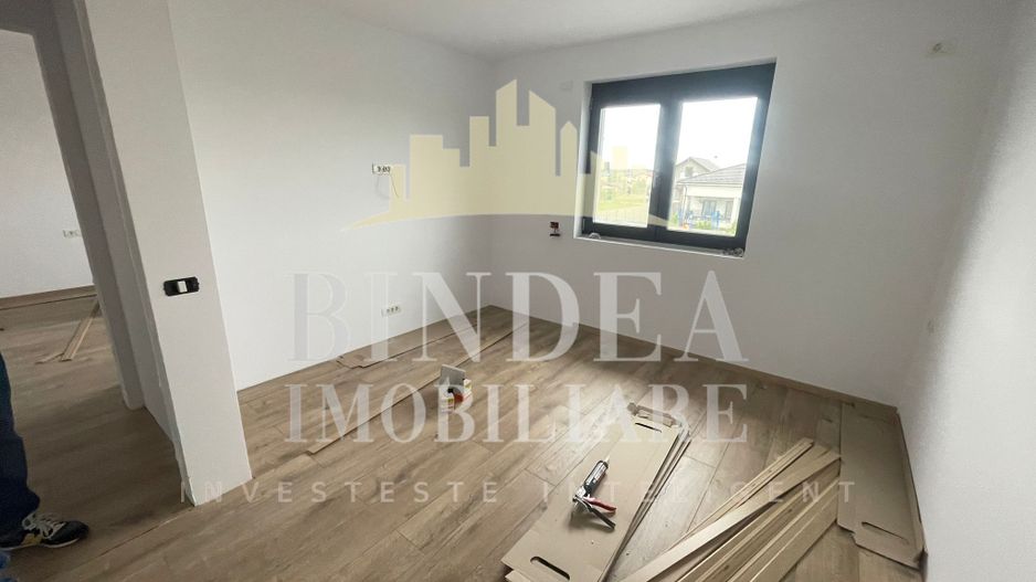 Duplex premium 130mp utili si 395mp teren in Giarmata Vii - Poză 12