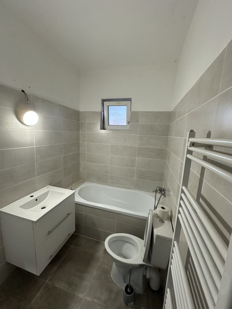 Apartment 3 camere 75 mp utili - Poză 4