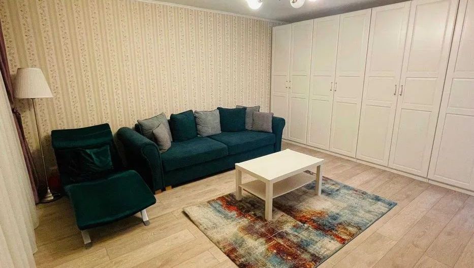 Apartament superb cu doua camere, Calea Calarasi-Muncii - Poză 2