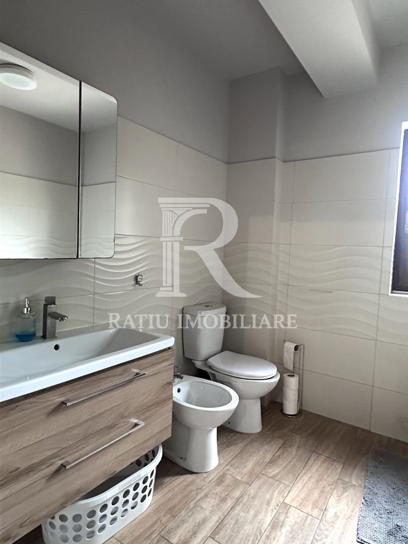 Apartament cu 3 camere | Ultracentral | Oradea - Poză 7