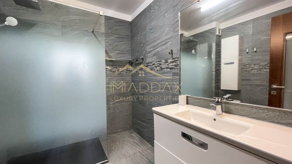 Amazing 6 Rooms Villa // Private Pool // 4 Parking Place / Erou Iancu Nicolae - Poză 28