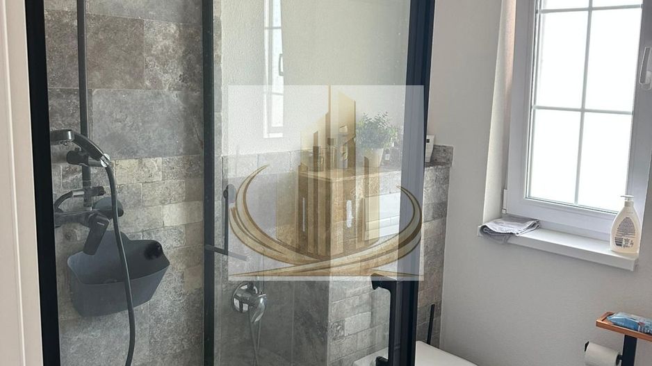 Casa in stil mediteranean, ultrafinisată 5 camere, 3 bai + curte. - Poză 28
