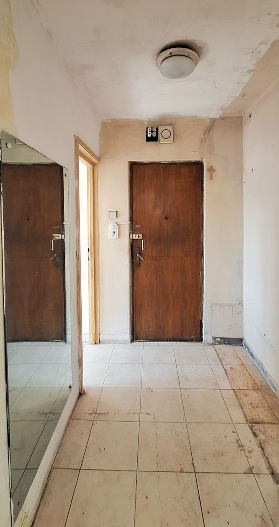 Apartament cu 2 camere - Piata Victoriei - Poză 2