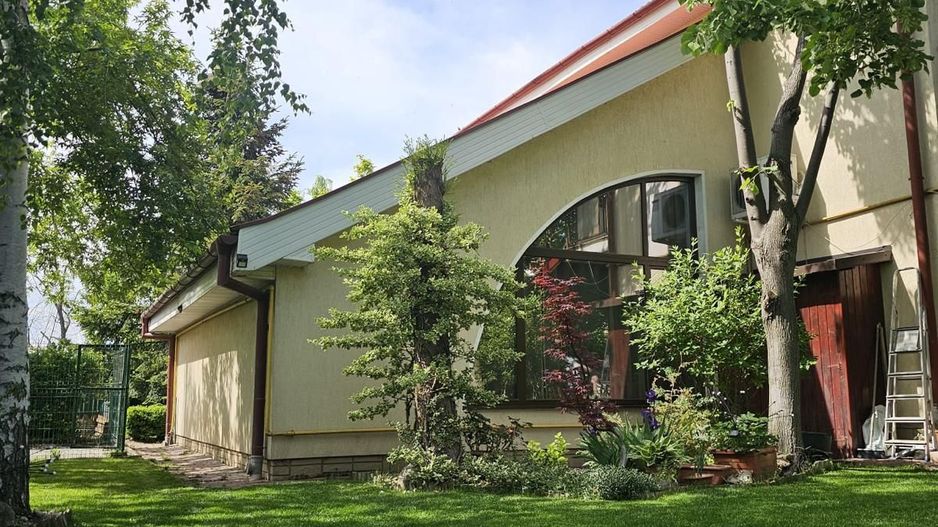 Vila 4 camere 220 mpu - 400 mp teren - Pipera / V Alecsandri - Poză 1