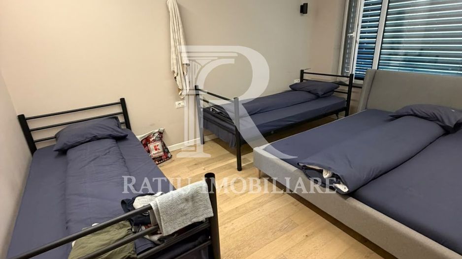 Casa cu 5 camere | Cartierul Tineretului | Oradea - Poză 7