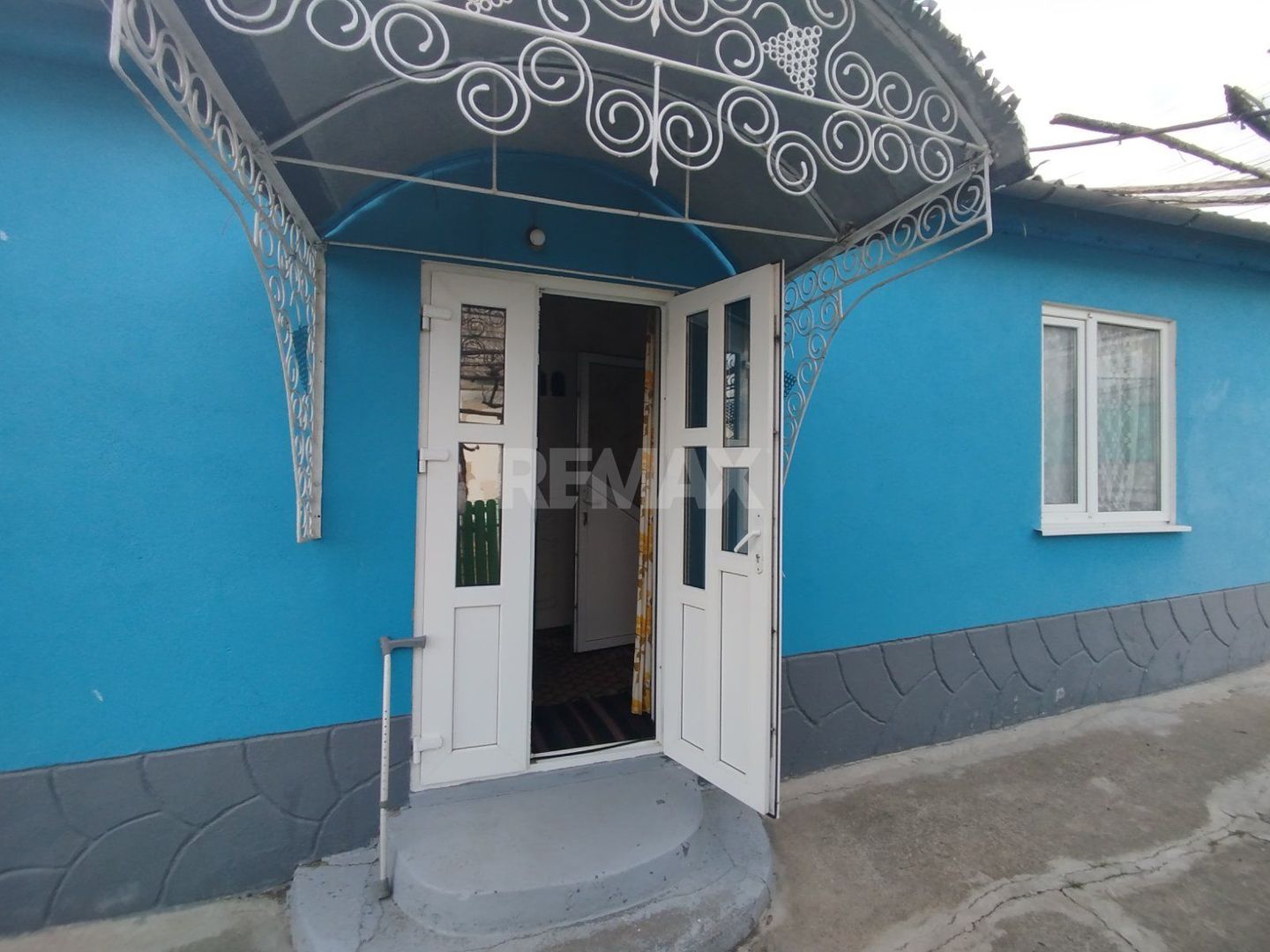 Casă bătrânească de vânzare – 86 m², 24 ari teren- r-nul Anenii Noi, sat. Hîrbovăț - Poză 2
