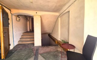 Exclusivitate - Garsonieră la 3 minute de P-ta Sfatului, pet friendly - Poză 18