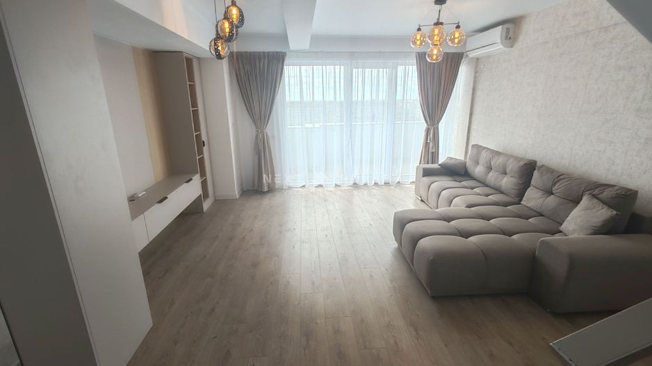 Apartament  ( Duplex ) - Parcul Carol - Liberty  Center - Unirii 2km - Poză 2