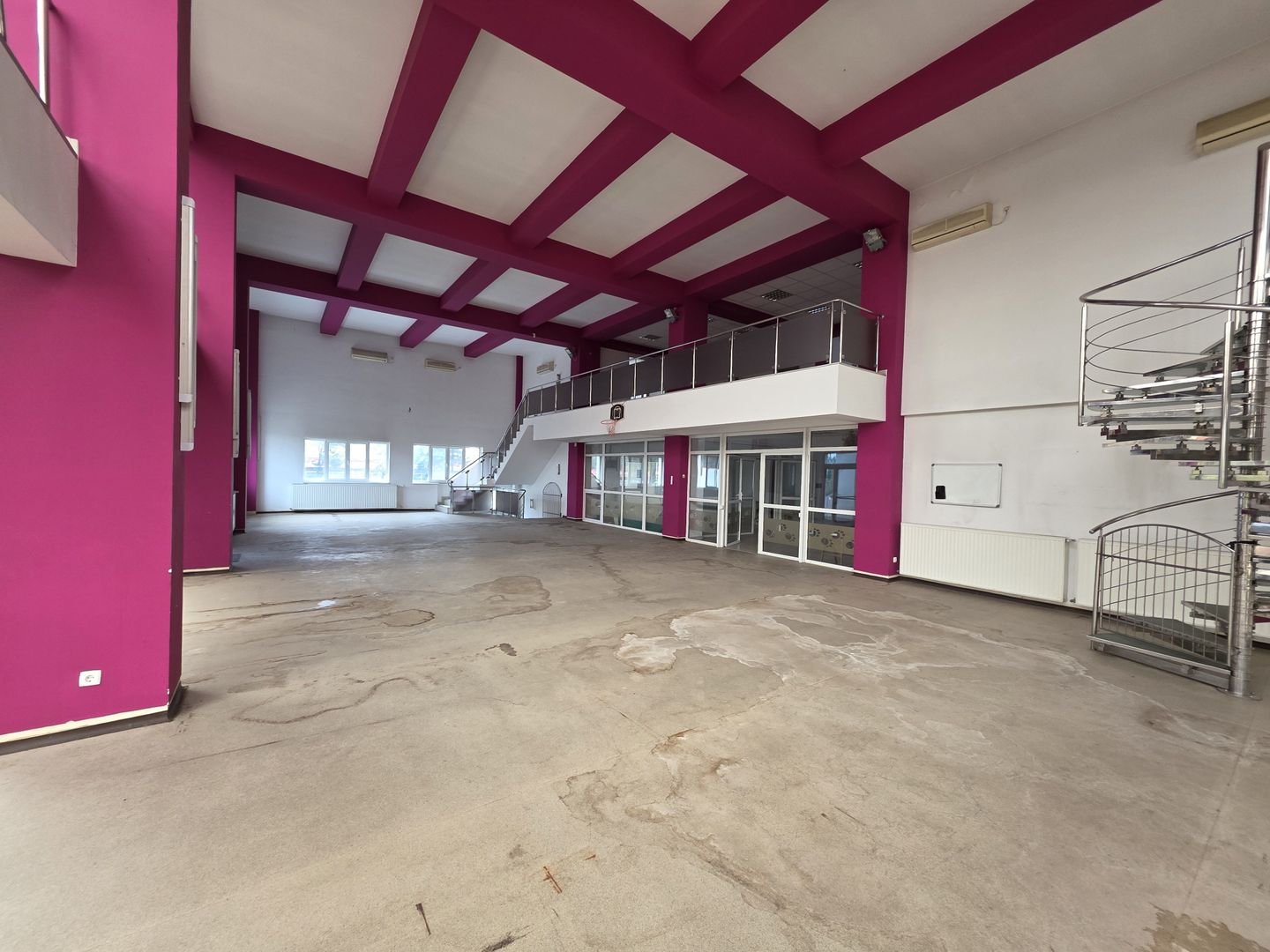 Oferta zilei! Spatiu comercial versatil Voluntari - Poză 12