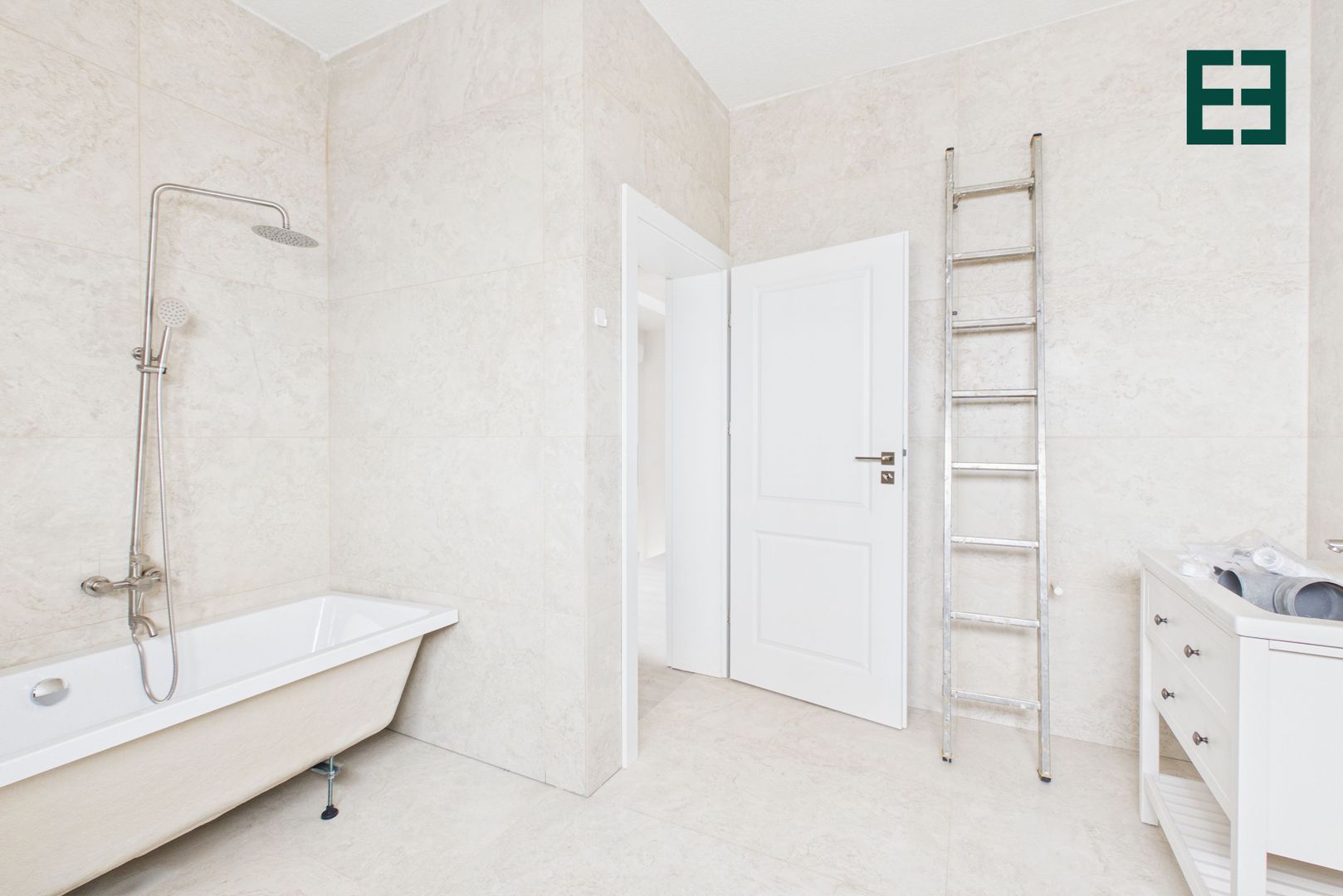 Casă nouă cu 4 camere - Tisa Nouă - Arad - Poză 19