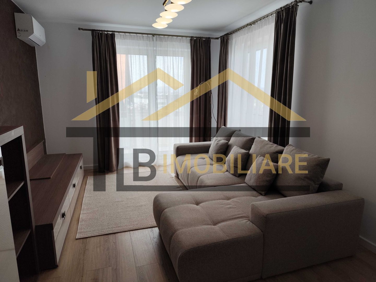 Apartament de 2 camere, 60mp, decomandat, parcare, Zona Maurer - Poză 2