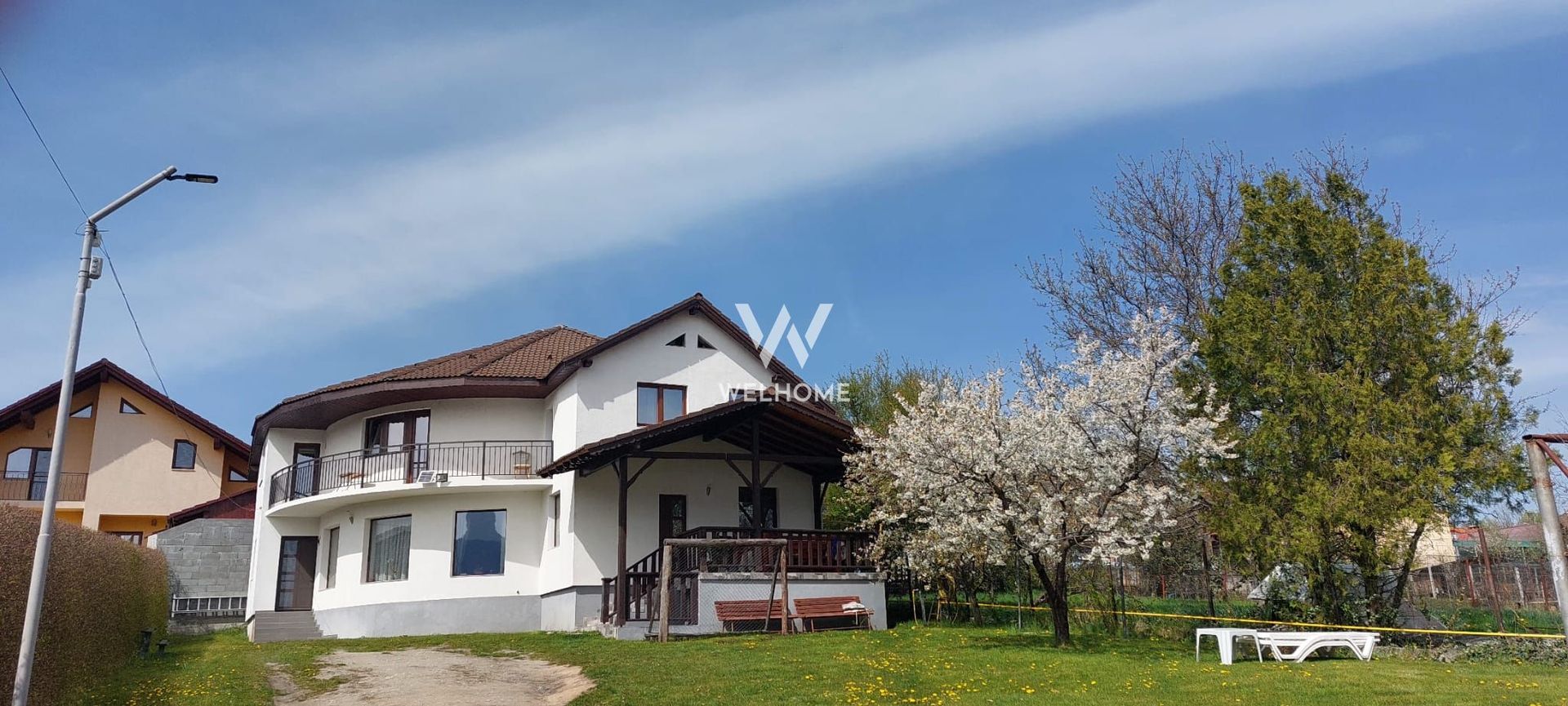 Casa solara si spatioasa, curte 700 mp - Cisnadie - Sibiu - Poză 1