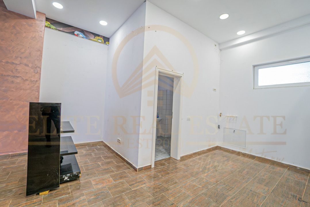 Statiunea Mamaia - Hotel Opera - Spatiu comercial. - Poză 12