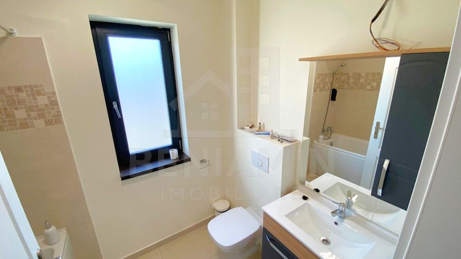Apartament modern 3 camere-Zona Ciuperca-Loc de parcare-Disponibil - Poză 13