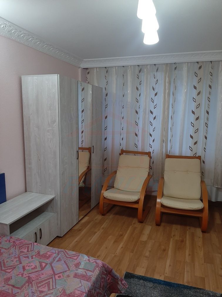 🏡 Garsonieră de închiriat – Strada Saturn - Poză 3