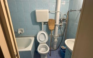 🏠 Ocazie! Apartament 2 camere cu balcon închis - Poză 9