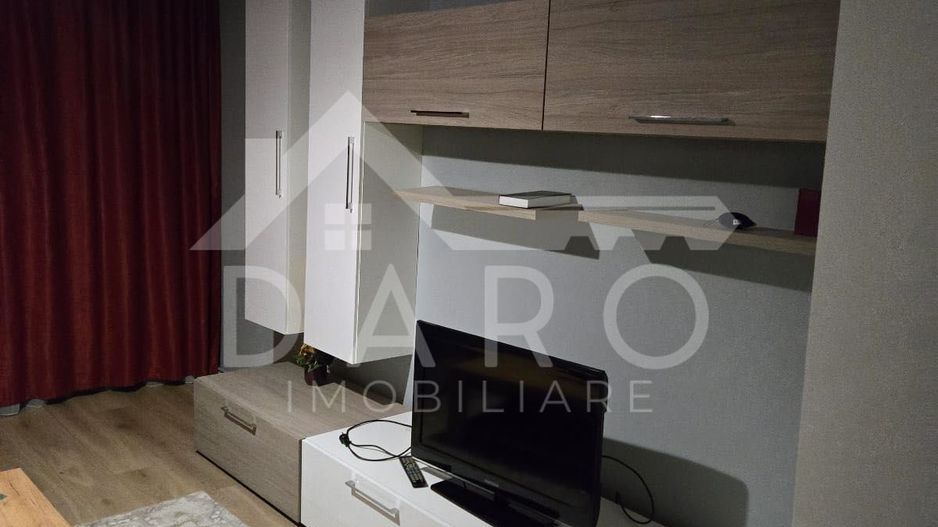 De închiriat apartament cu 3 camere în Tudor str Livezeni - Poză 1