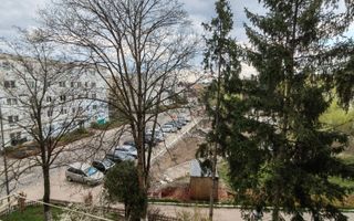 Apartament 2 camere etaj 3 zona Ciucului - Poză 3