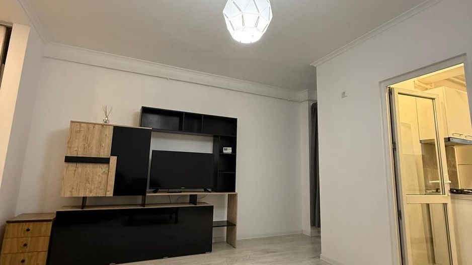 Garsoniera inchiriere Avangarde City, Militari Residence - Poză 13