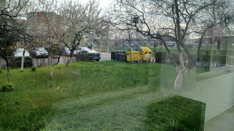 Chirie, 2 dormitoare, str. Sovata. 400 E/lună negociabil. Comision 0. - Poză 16