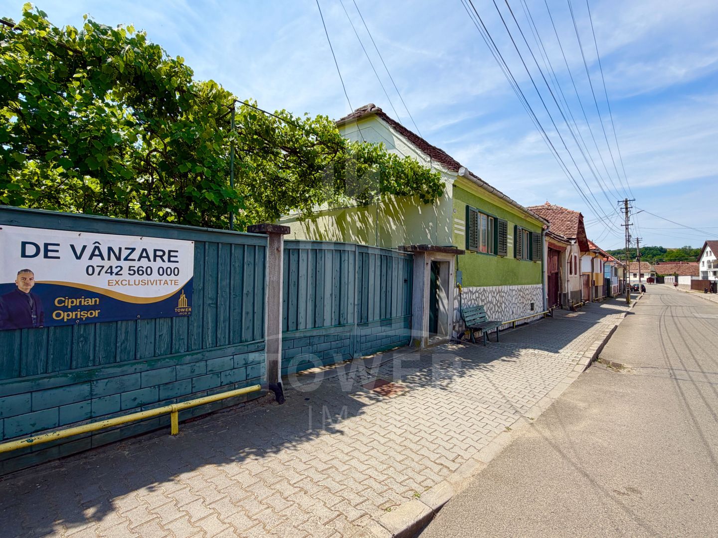 Casă de vânzare-teren 2.300 mp| Ocna Sibiului - Poză 2