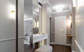 Apartamentcu 2 camere finisat lux in zona centrala - Poză 8