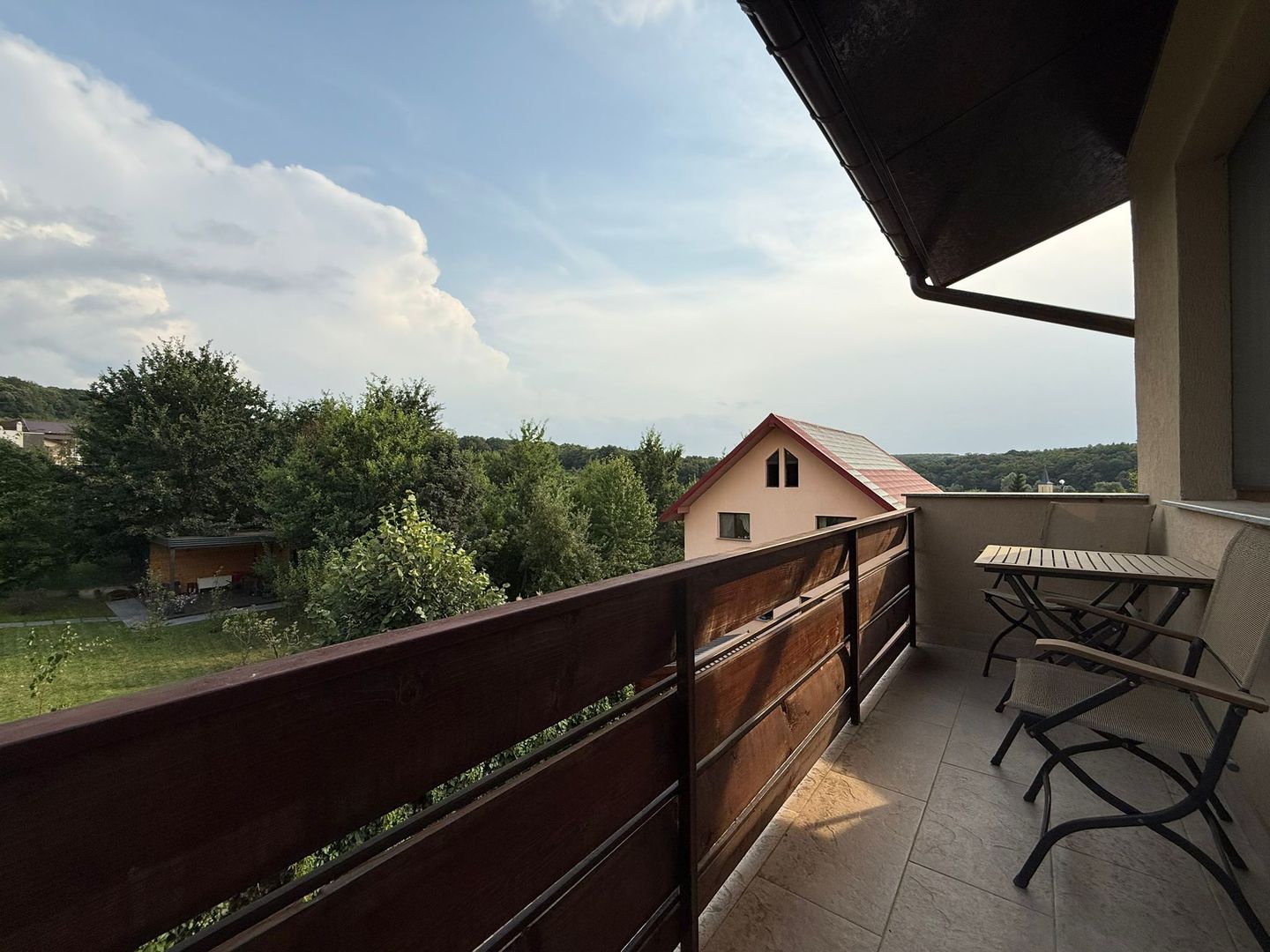 Casa de inchiriat 3 camere | BUCIUM | langa padure - Poză 11