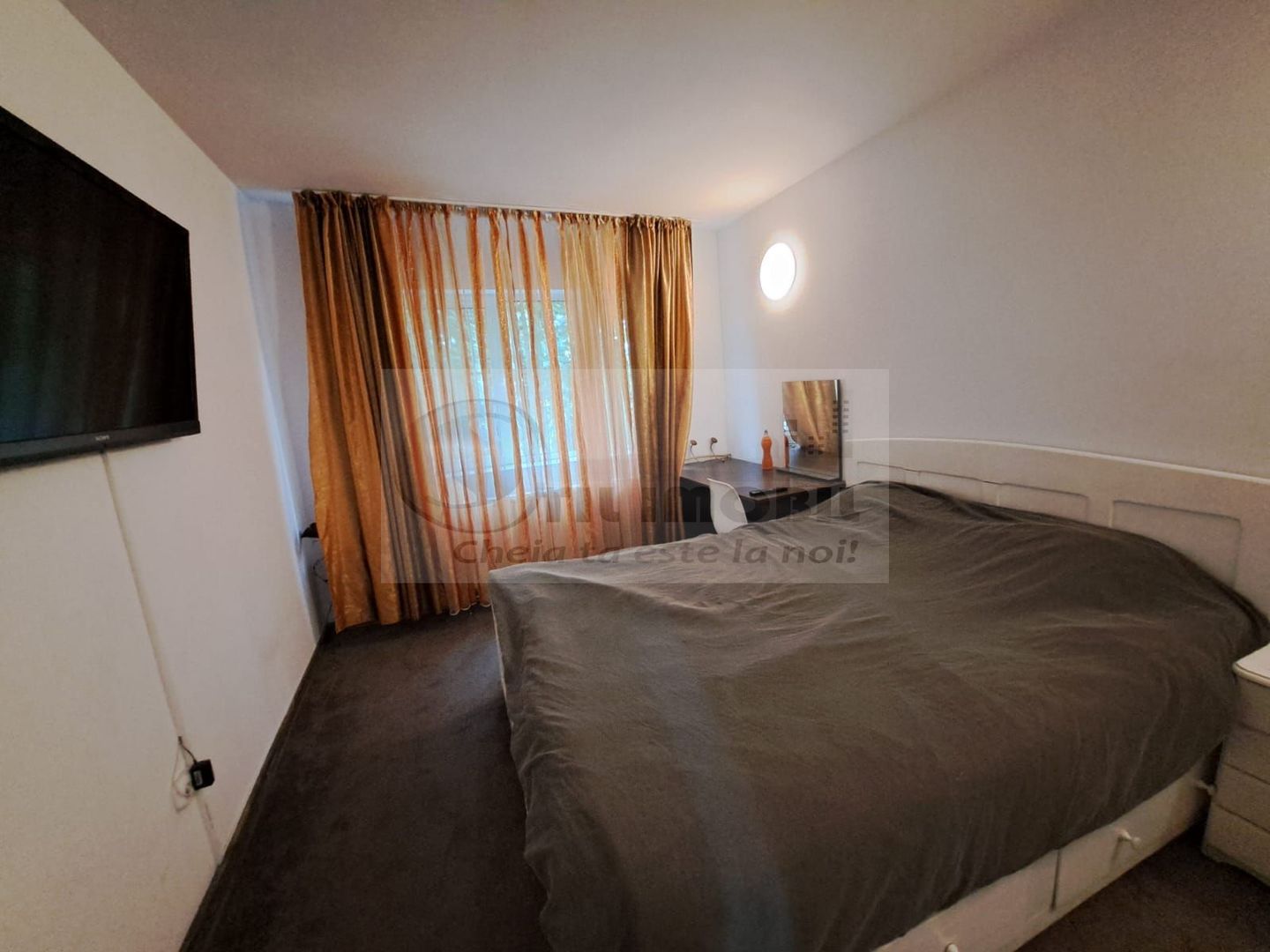 Casa/Vila de inchiriat Sararie - 700 euro - Poză 10