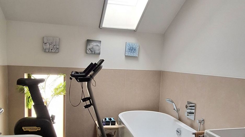 Casa eficienta energetic cu piscina in Giroc - Poză 33