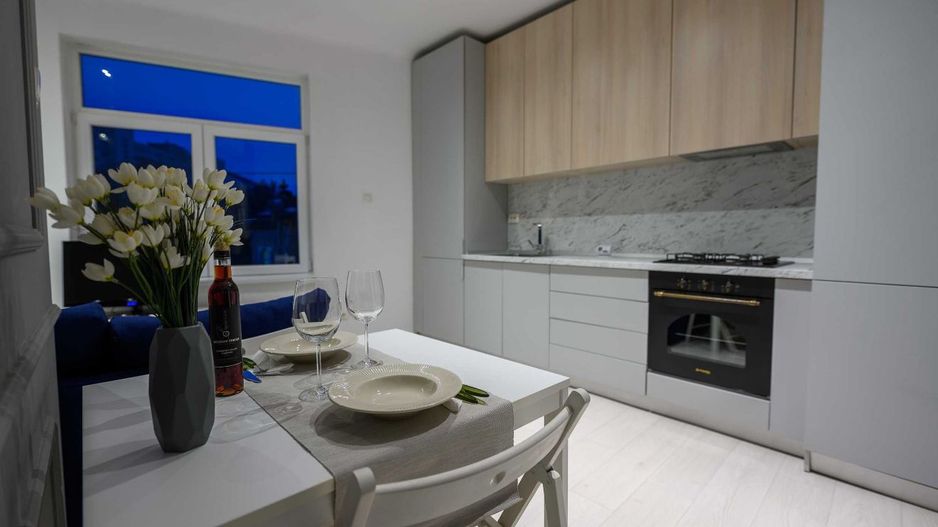 AP. 2 CAMERE MOSILOR, CURTE COMUNA, BLOC NOU, METROU 5 MINUTE - Poză 1