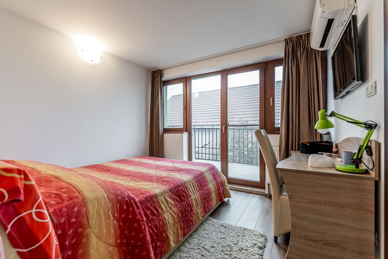 Vilă modernă 4 camere,  3 bai – Zimandcuz, jud. Arad - COMISION 0 - Poză 5