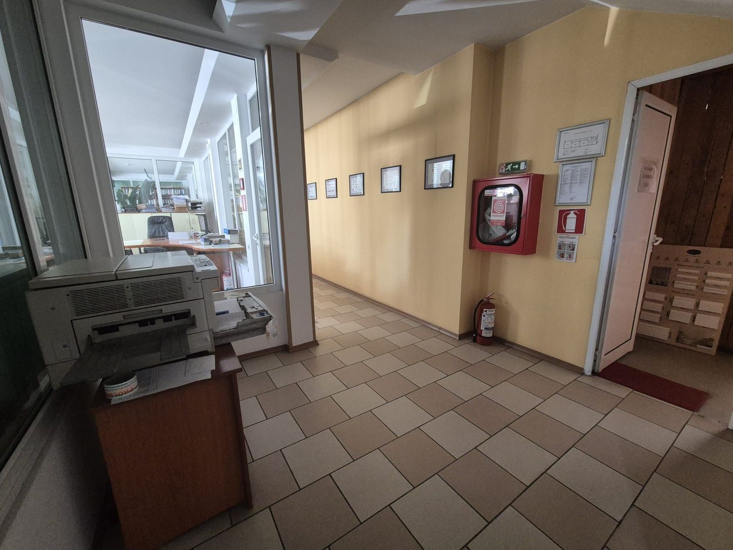 De vanzare hala industrială + spații birouri Splaiul Unirii, Sector 3 - Poză 10