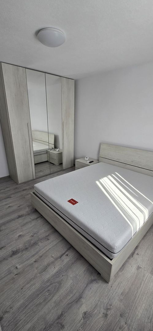Giroc – Central | 1 Cameră | Bloc Nou 2025 | Etaj 3 - Poză 3