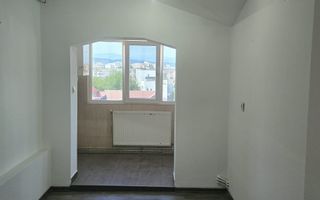 De vânzare apartament 2 camere decomandat | Zona 8 Mai - Poză 31