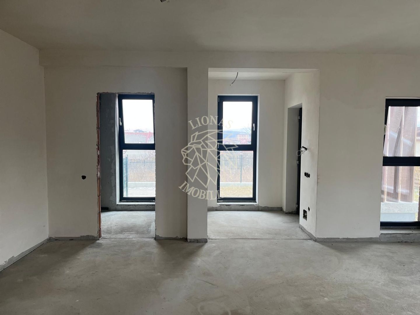 Doua case in Duplex 4 camere 183 mp-teren 295 mp-Dezmir Jud. Cluj - Poză 5