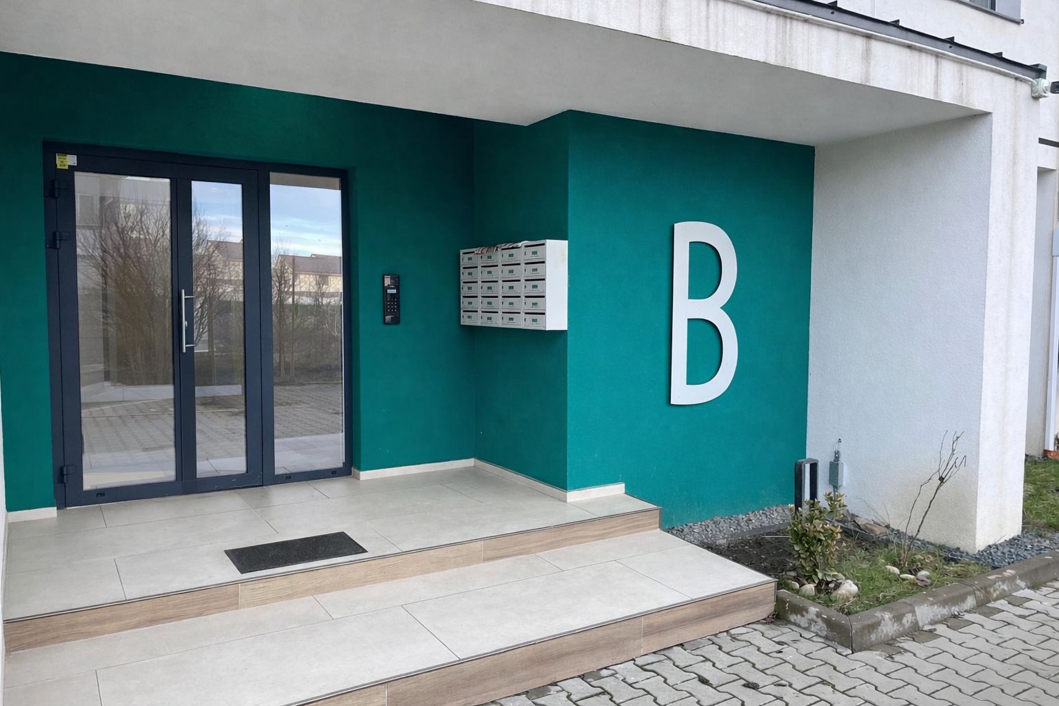 Prima Închiriere | Apartament  1 Cameră | Zona Șagului | Parcare Privată - Poză 16