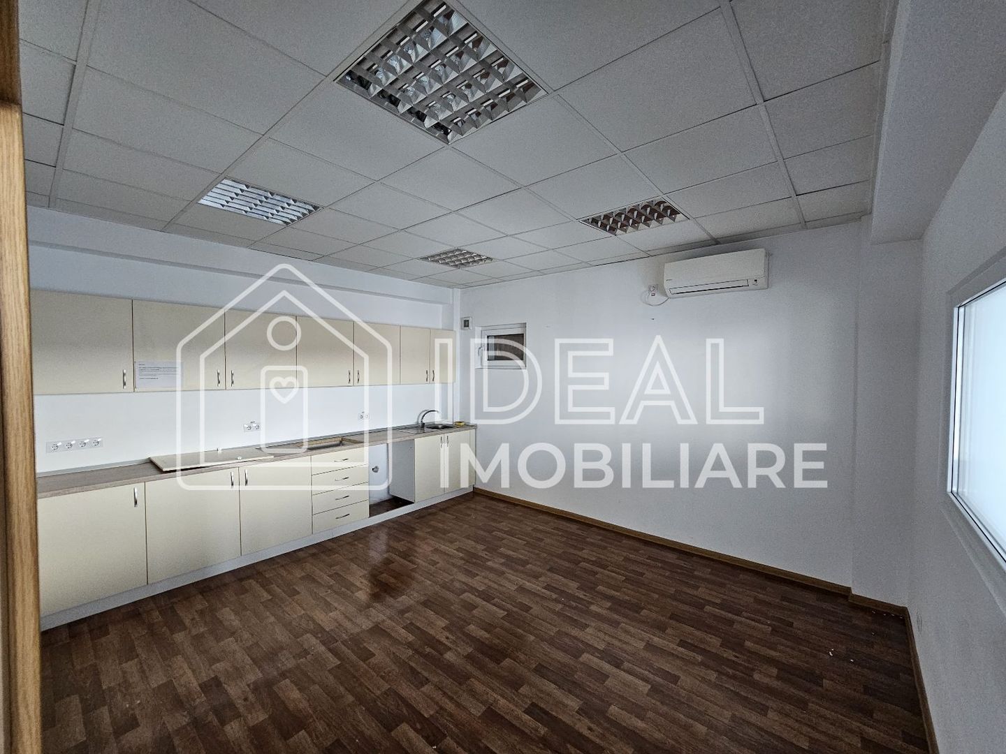 Spatiu Comercial de inchiriat, 238 mp utli, zona Calea Dumbravii - Poză 4