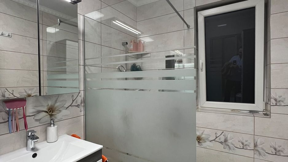 Apartament 3 camere,  decomandat - Poză 18