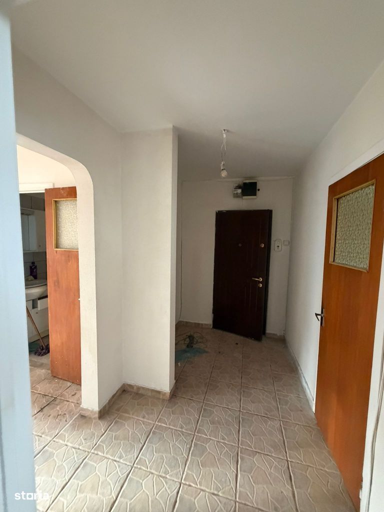 APARTAMENT 3 CAMERE POLITECHNICA - Poză 1