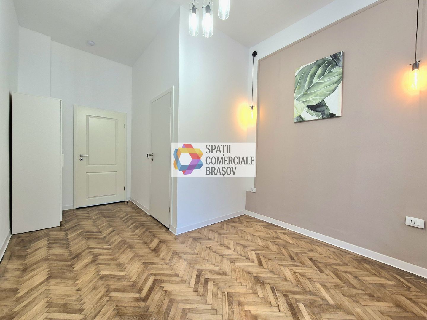 Spatiu de birouri la casă - 225 mp - Poză 11