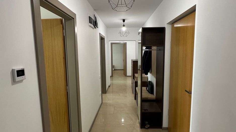 Apartament bloc nou 4 camere - parcare subterana - Poză 10