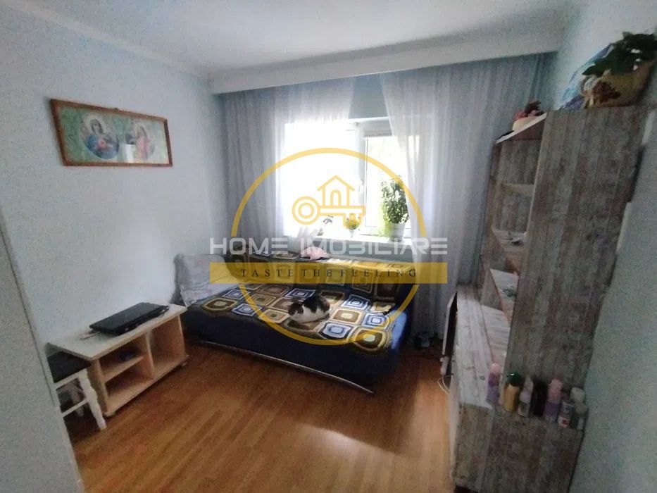 Etaj 1 Apartament 4 Camere-Decomandat 81mp!/2Bai-Bloc din 1984 Zona Frumoasa - Poză 4