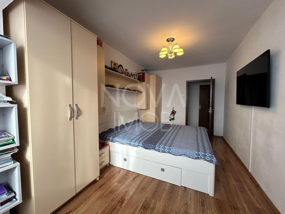 Apartament 3 camere, mobilat si utilat, Sos. Aba Iulia - Poză 12