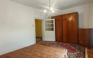 Casă individuală cu 3 camere, curte , în Sibiu, zona Lupeni - Poză 15