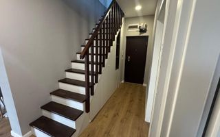 Apartament  Dumbrăvița 4 camere cu scara interioara - Poză 10
