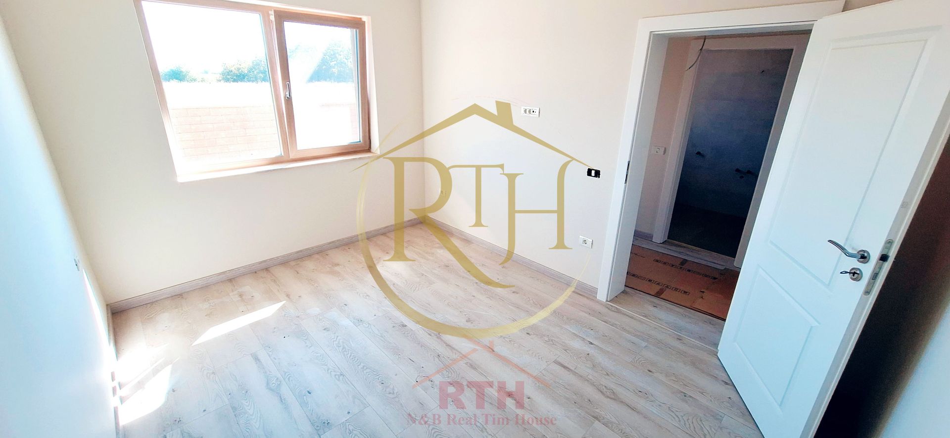 Oferim spre vanzare Duplex cu 5 camere situat in Giroc aproape de DAF - Poză 17