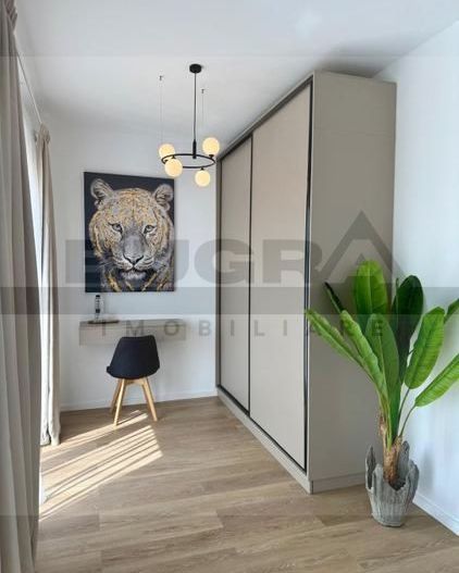 Casa individuala, 100mp utili, 350 curte, zona OMV - Poză 8