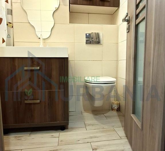 Apartament 2 camere, Podu Roș, etaj 1, ultracentral, 5 minute de Palas, stare excelentă - Poză 8